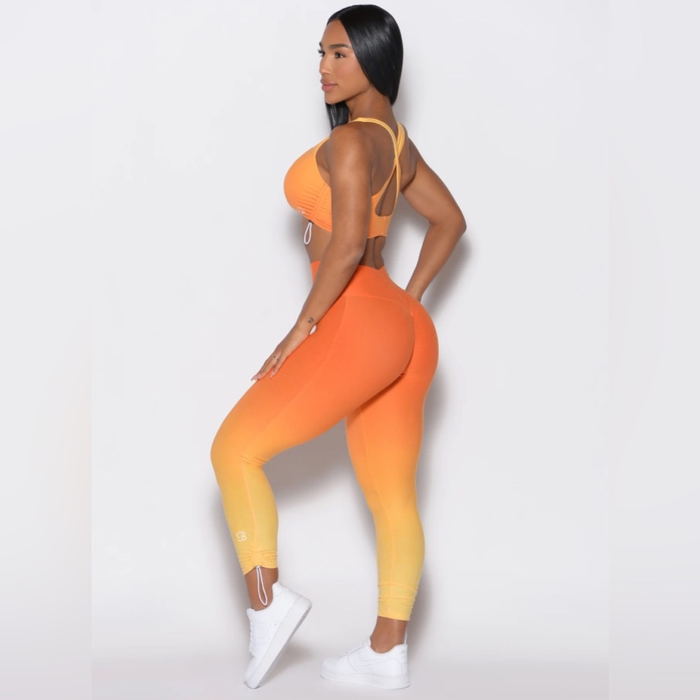 Bombshell Toggle legging Ombré Hawaiian Punch  Sets M